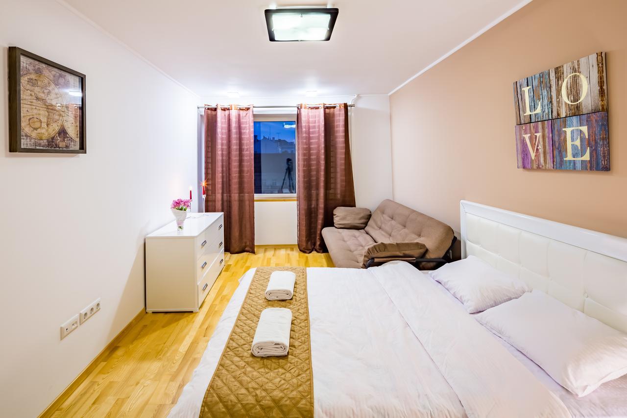 Bv Apartments Svobodu Avenue Leopoli Esterno foto